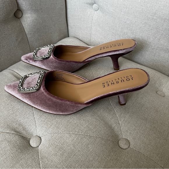 Journee Collection NIB Rishie Kitten Velvet Heels. SIZE 10 - Picture 9 of 13